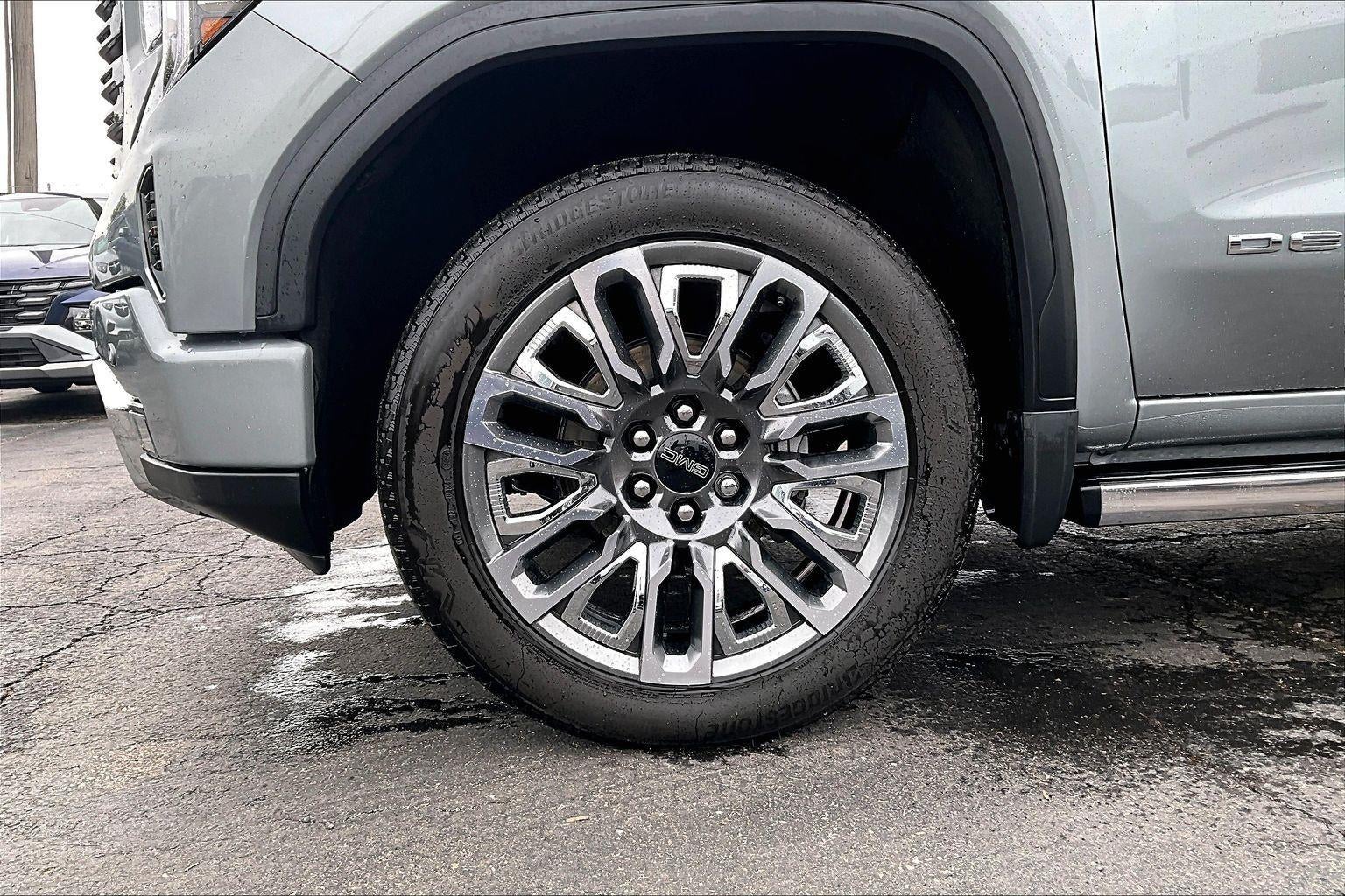 gmc sierra 1500 2025 1GTUUHEL0SZ234516 image